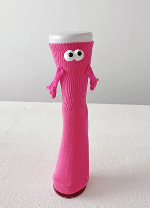 Magnetic Holding Hands Couple Socks – Funny Novelty Gift for Couples & Friends UK